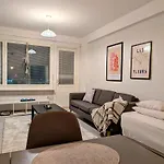 Apartamento 40-apartment In Center , Balcony And Free Parking Kemi