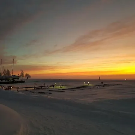 Appartamento 40-apartment In Center , Balcony And Free Parking