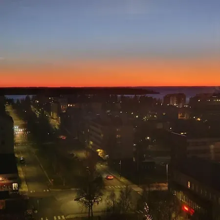 40-apartment In Center , Balcony And Free Parking Kemi