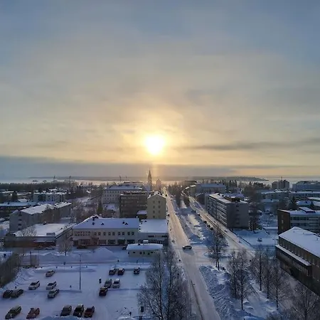 40-apartment In Center , Balcony And Free Parking Kemi