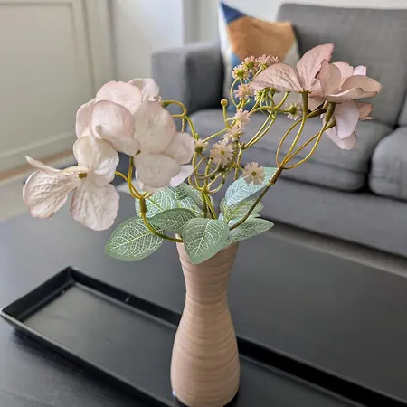 40-apartment In Center , Balcony And Free Parking Appartamento *