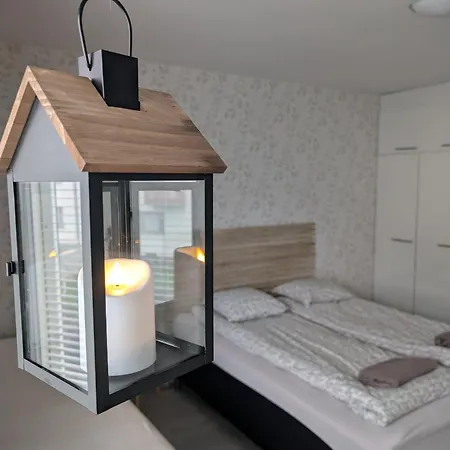 Appartement 40-apartment In Center , Balcony And Free Parking *