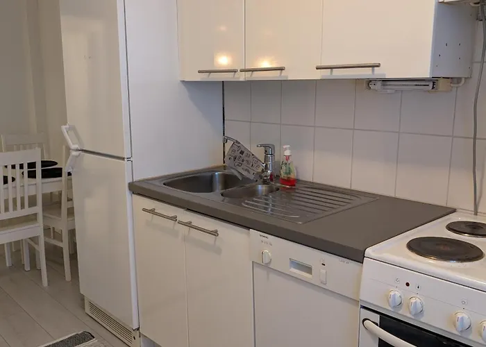 40-apartment In Center , Balcony And Free Parking